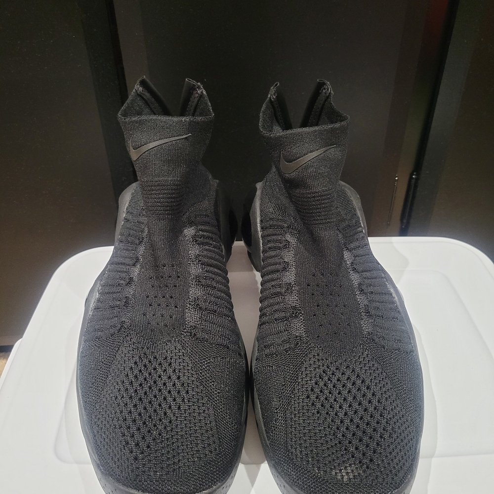 Nike Flight Bonafide Triple Black Knit Sock - Picture 2 of 9